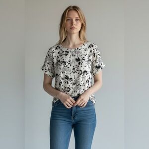 Melloday Floral Zip-Back Blouse